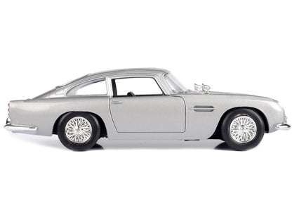 Aston Martin DB5 RHD (Right Hand Drive) Silver Metallic James Bond 007 "Goldfinger" (1964) Movie "James Bond Collection" Series 1/24 Diecast Model Car