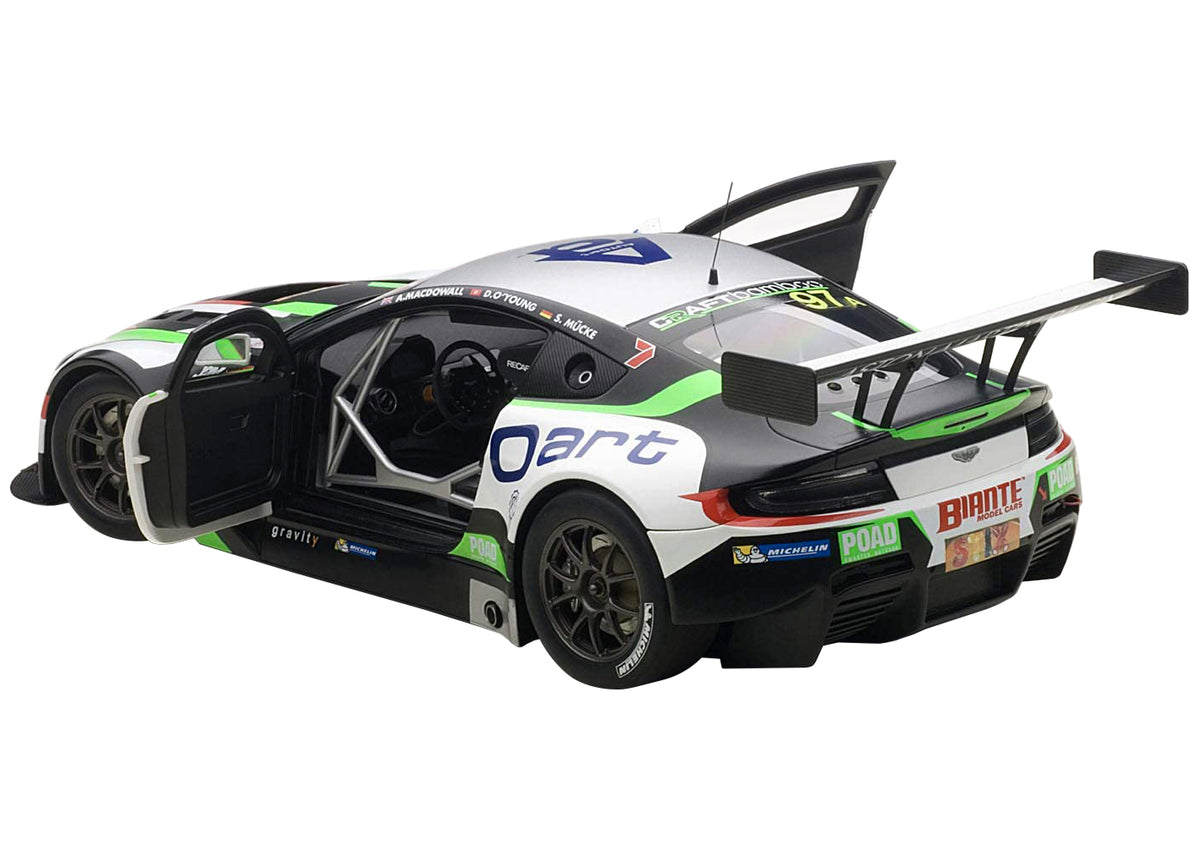 Aston Martin V12 Vantage Bathurst 12hour Endurance Race 2015 #97 A. Macdowall / D. O'Young / S. Mucke 1/18 Model Car