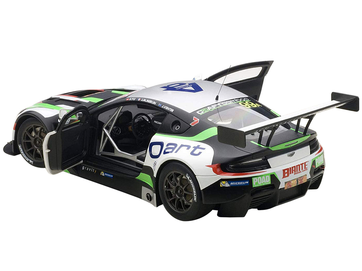 Aston Martin V12 Vantage Bathurst 12hour Endurance Race 2015 #99 JM. Merlin / J. Venter / F. Yu 1/18 Model Car