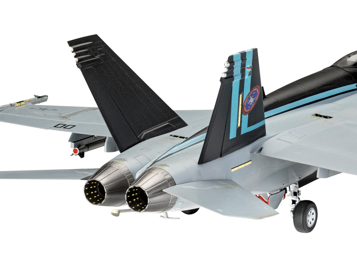 Level 5 Model Kit Maverick's F/A-18E Super Hornet Jet "Top Gun: Maverick" (2022) Movie 1/48 Scale Model