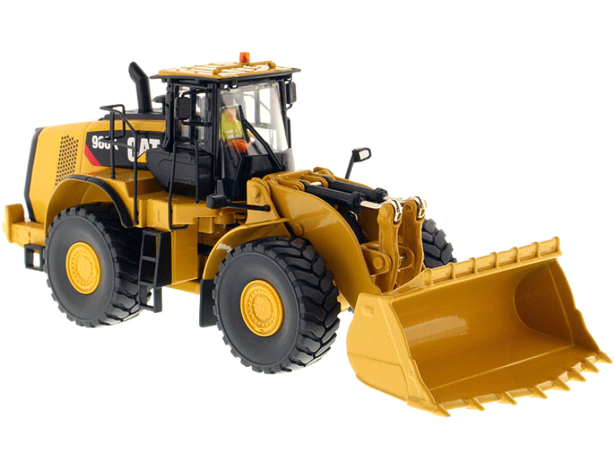 CAT Caterpillar 980K Wheel Loader Rock Configuration with Operator "Core Classics Series" 1/50 Diecast Model