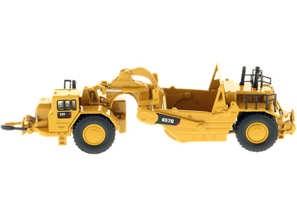 CAT Caterpillar 657G Wheeled Scraper Tractor "High Line" Series 1/125 Diecast Model