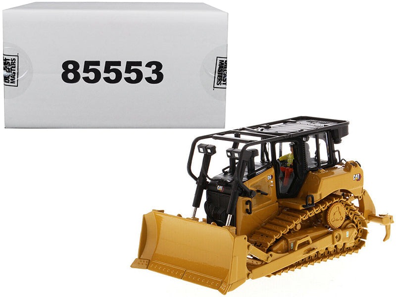 CAT Caterpillar D6 Track Type Tractor Dozer with SU Blade and Operator "High Line" Series 1/50 Diecast Model