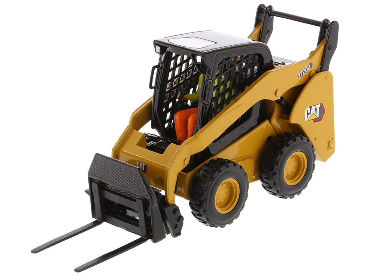 CAT Caterpillar 272D3 Skid Steer Loader with Operator Yellow "High Line" Series 1/32 Diecast Model