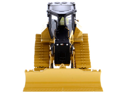 CAT Caterpillar D5 LGP VPAT Track Type Tractor Dozer Yellow with Operator "High Line" Series 1/50 Diecast Model