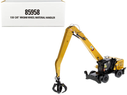 CAT Caterpillar MH3040 Wheel Material Handler with Operator "High Line Series" 1/50 Diecast Model
