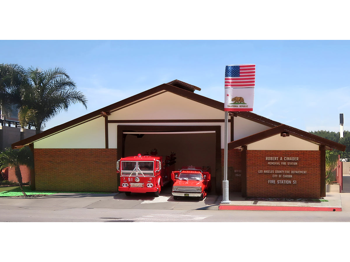 Fire Station 51 LACoFD (Los Angeles County Fire Department) Diorama EZ Assembly Kit "Emergency!" (1972-1977) TV Series 1/87 (HO) Model