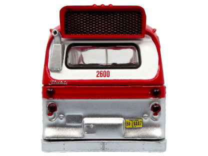 Flxible 53102 New Look Transit Bus "Pittsburgh Area Transit" Red and White "Vintage Bus & Motorcoach Collection" Limited Edition 1/87 (HO) Diecast Model