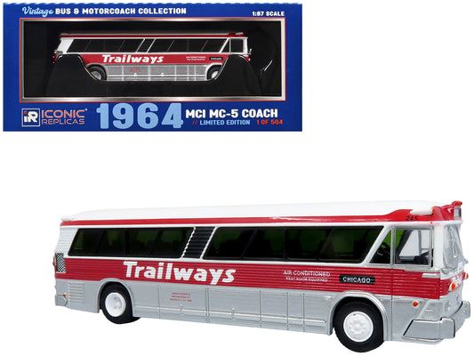 1964 MCI MC-5A Coach Bus "Trailways Chicago" White with Red Stripes "Vintage Bus & Motorcoach Collection" Limited Edition to 504 pieces Worldwide 1/87 (HO) Diecast Model