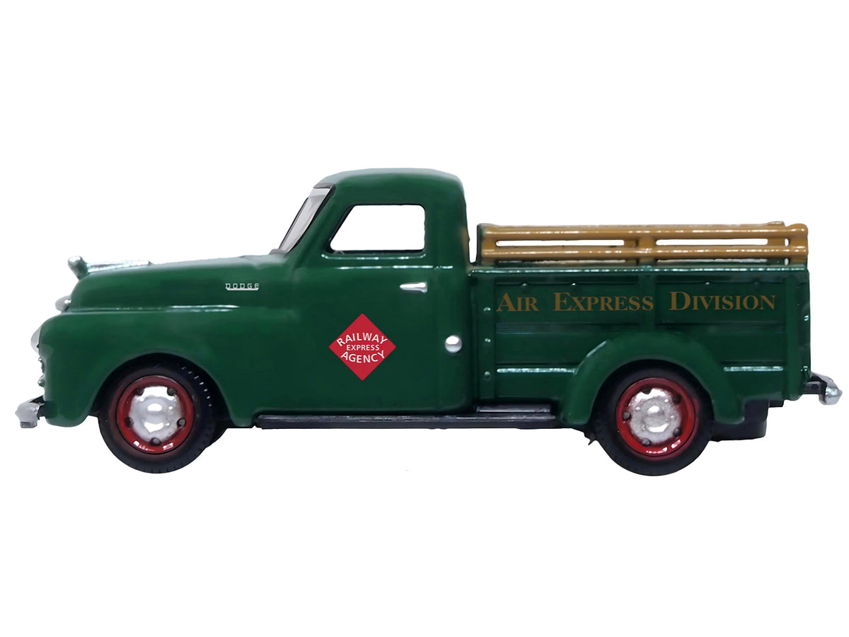 1948 Dodge B-1B Pickup Truck Green "Railway Express Agency" 1/87 (HO) Scale Diecast Model Car