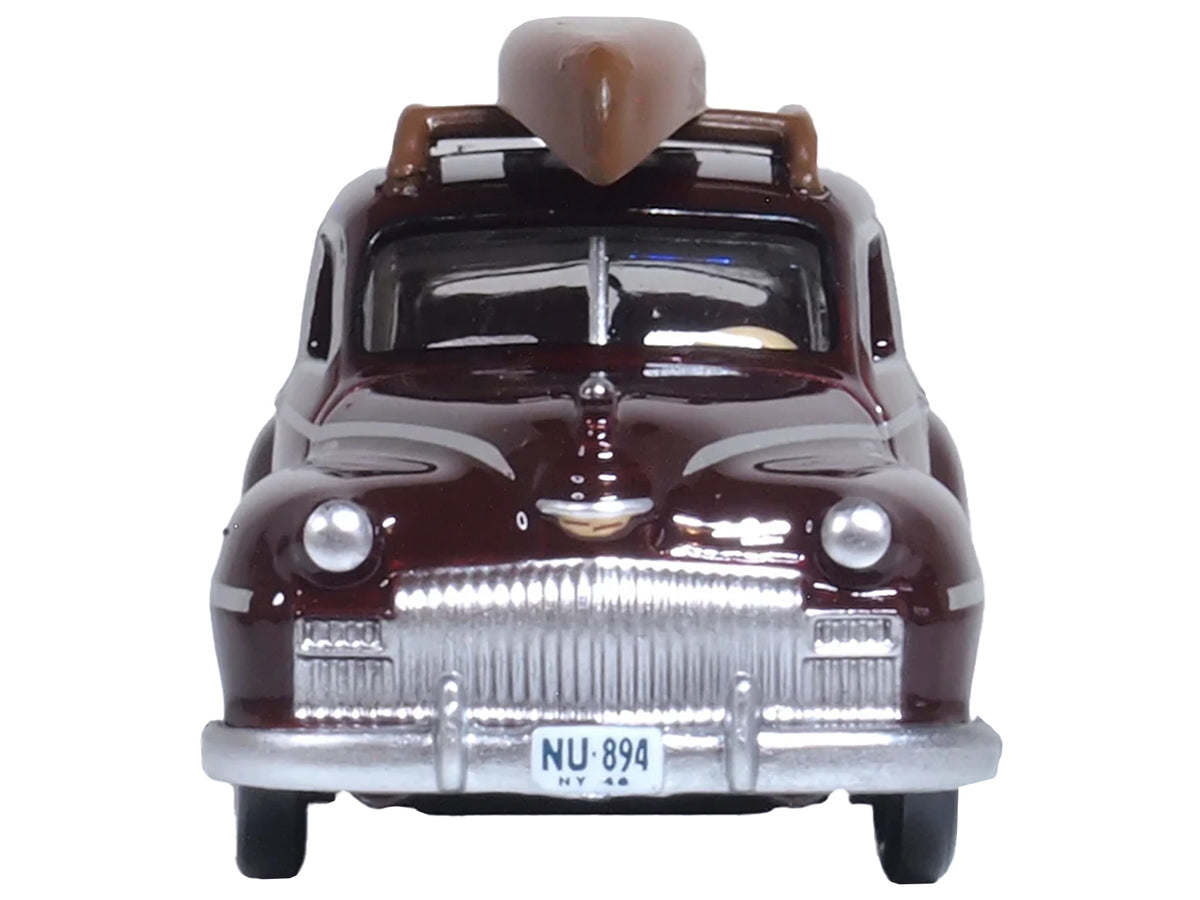 1946 DeSoto Suburban with Roof Rack and Canoe Royal Maroon 1/87 (HO) Scale Diecast Model Car