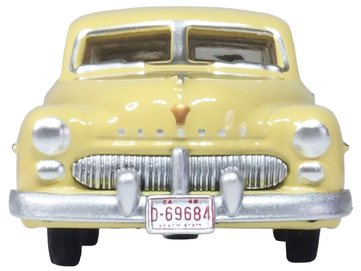 1949 Mercury 8 Coupe Calabash Yellow 1/87 (HO) Scale Diecast Model Car