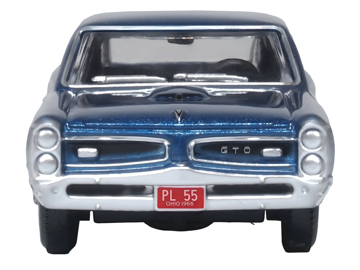1966 Pontiac GTO Fontaine Blue Metallic 1/87 (HO) Scale Diecast Model Car