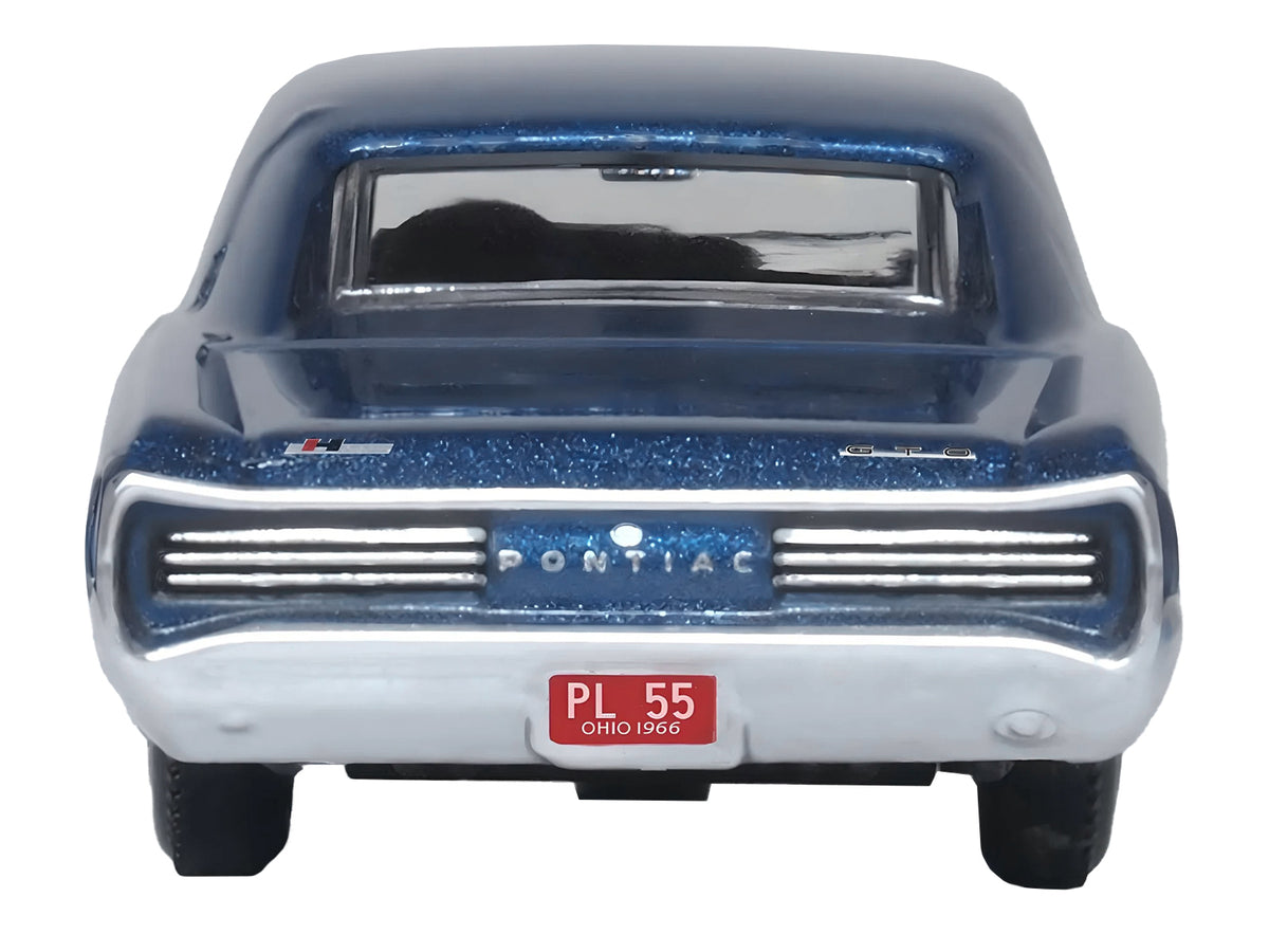 1966 Pontiac GTO Fontaine Blue Metallic 1/87 (HO) Scale Diecast Model Car