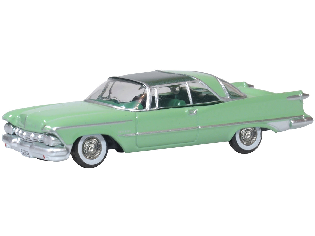 1959 Chrysler Imperial Crown 2 Door Hardtop Highland Green and Ballad Green 1/87 (HO) Scale Diecast Model Car