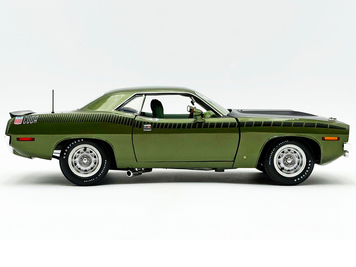 1970 Plymouth AAR Cuda Ivy Green Metallic with Black Stripes and Green Interior Limited Edition to 576 pieces Worldwide 1/18 Diecast Model Car
