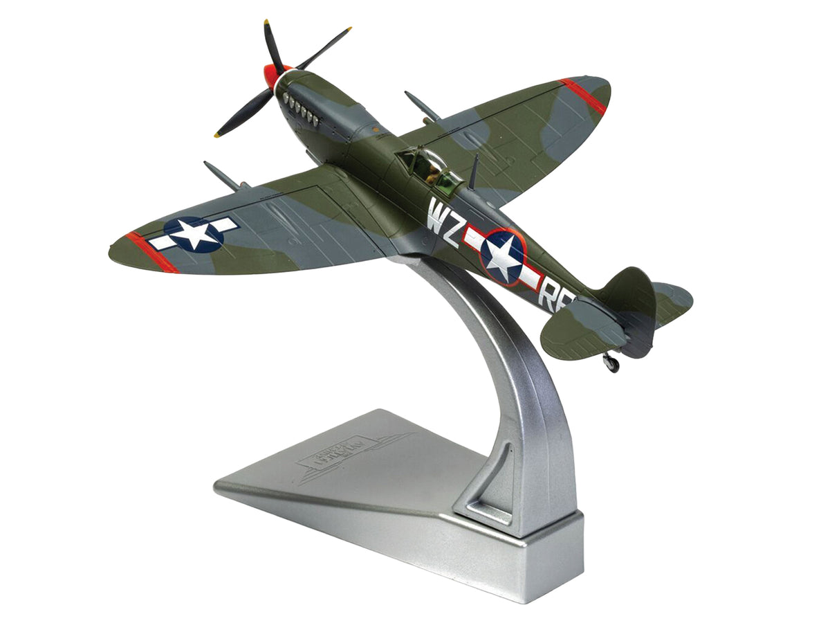 Supermarine Spitfire MkIXC Fighter Aircraft "Porky II Lt Robert Connor 309th Fighter Squadron 31st Fighter Group" (1943) United States Army Air Forces "The Aviation Archive" Series 1/72 Diecast Model