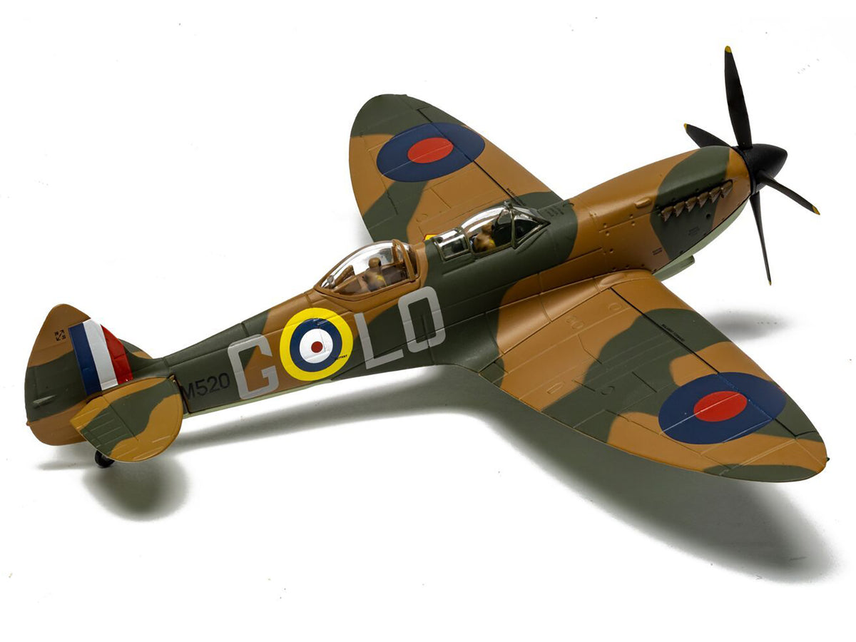 Supermarine Spitfire T.9 Aircraft "SM520 Spitfires.com Goodwood Aerodrome" British Royal Air Force "The Aviation Archive" Series 1/72 Diecast Model