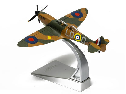 Supermarine Spitfire T.9 Aircraft "SM520 Spitfires.com Goodwood Aerodrome" British Royal Air Force "The Aviation Archive" Series 1/72 Diecast Model