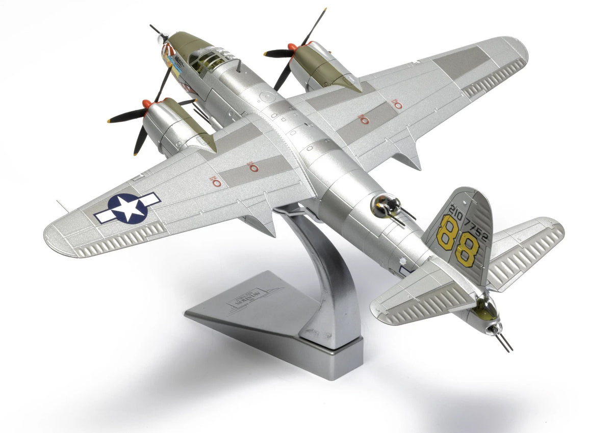 Martin B-26C-45-MO Marauder Aircraft "42-107752 Miss Arkansas 444th BS 320th BG 12th Air Force" (1944) United States Army Air Forces "The Aviation Archive" Series 1/72 Diecast Model