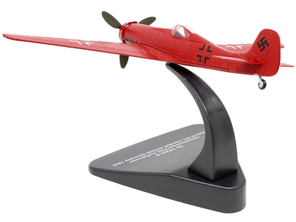 Focke-Wulf Ta 152H-0 War Plane Oberstleutnant Fritz Aufhammer Stab/JG 301 Stendall Airfield Germany (1945) "Oxford Aviation" Series 1/72 Diecast Model Airplane