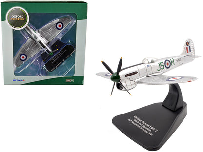 Hawker Tempest MK V Fighter Plane SN330 No.3 Squadron RAF Wunstorf Germany (1946) "Oxford Aviation" Series 1/72 Diecast Model Airplane