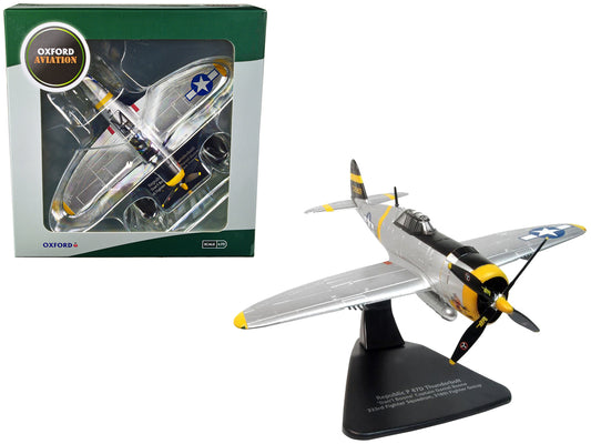Republic P-47D Thunderbolt Fighter Plane USAAF "Captain Daniel Boone 333rd Fighter Squadron 318th Fighter Group" "Oxford Aviation" Series 1/72 Diecast Model Airplane