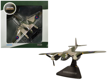 De Havilland Mosquito NF MKII Aircraft "Wing Commander Peter G. Wykeham-Barnes No. 23 Squadron Luqa Malta" (1943) Royal Air Force "Oxford Aviation" Series 1/72 Diecast Model Airplane