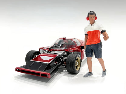 "Race Crew" Figure #2 for 1/18 scale models
