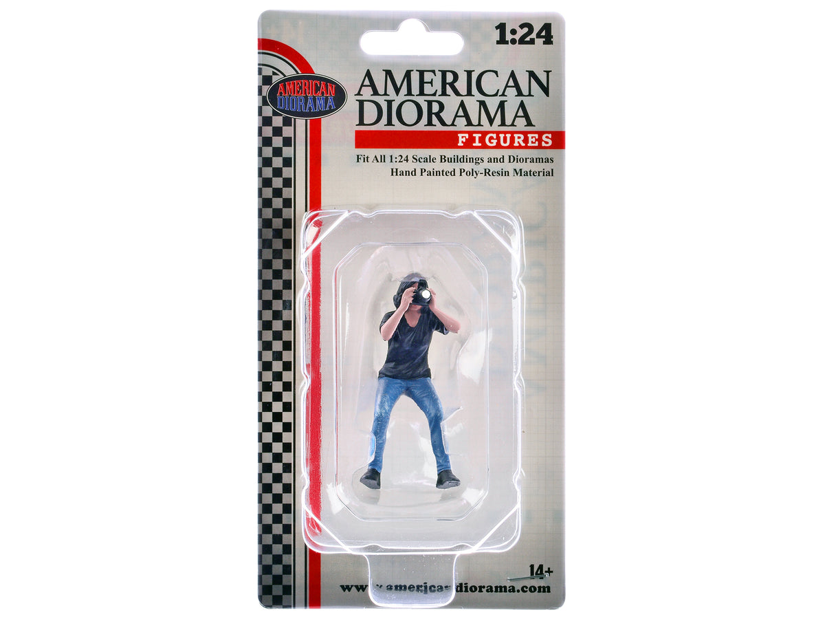 "Photographers" Figure #4 for 1/24 Scale Models