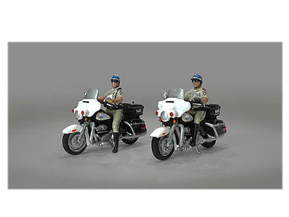 "Highway Patrol" 4 piece Diecast Figure Set (2 Figures 2 Motorcycles) Limited Edition to 3600 pieces Worldwide for 1/64 Scale Models