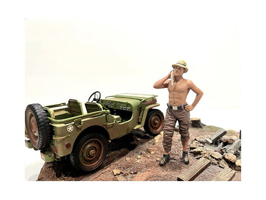 "4X4 Mechanic" Figure 1 for 1/18 Scale Models