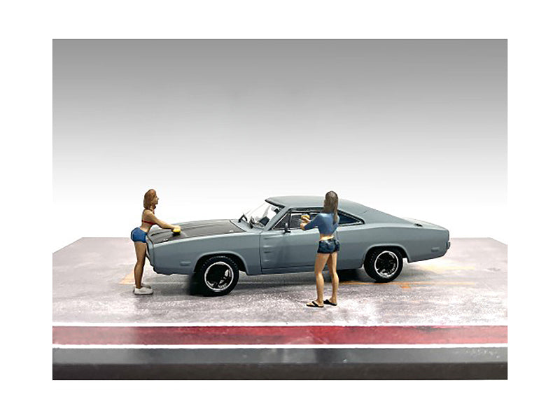 "Car Wash Girls" Set 2 Jessica and Jennifer 2 Piece Figure Set for 1/43 Scale Models