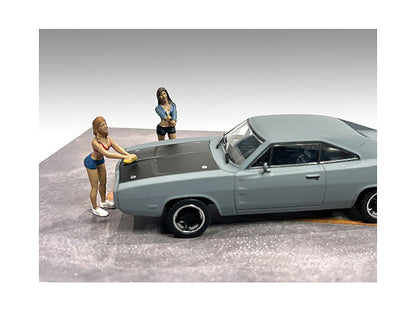 "Car Wash Girls" Set 2 Jessica and Jennifer 2 Piece Figure Set for 1/43 Scale Models