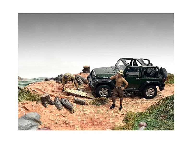 "4X4 Mechanics" 2 Piece Diecast Figure Set 1 for 1/43 Scale Models