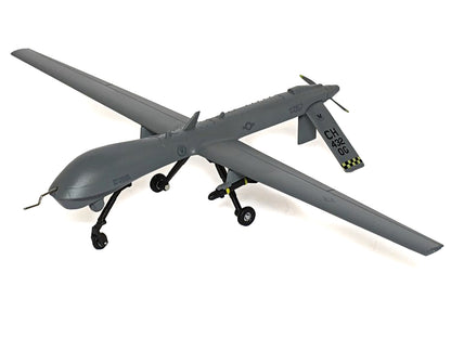 General Atomics MQ-1 Predator UAV Drone "United States Air Force" 1/72 Diecast Model