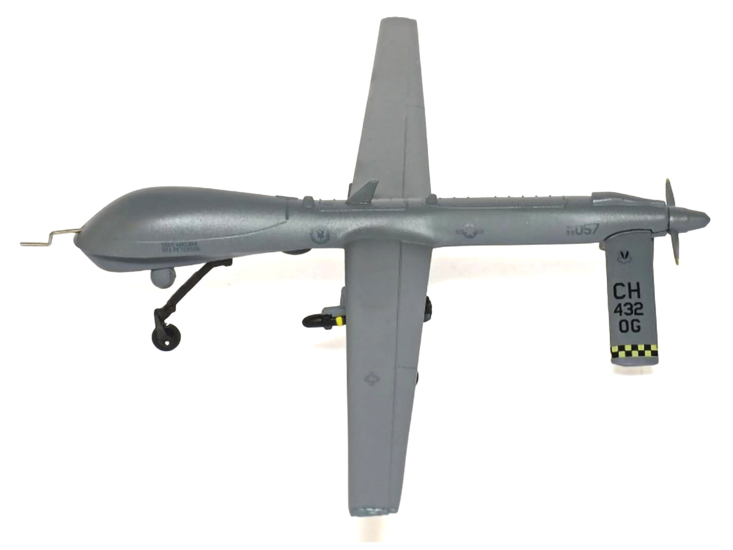 General Atomics MQ-1 Predator UAV Drone "United States Air Force" 1/72 Diecast Model
