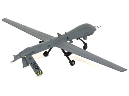 General Atomics MQ-1 Predator UAV Drone "United States Air Force" 1/72 Diecast Model