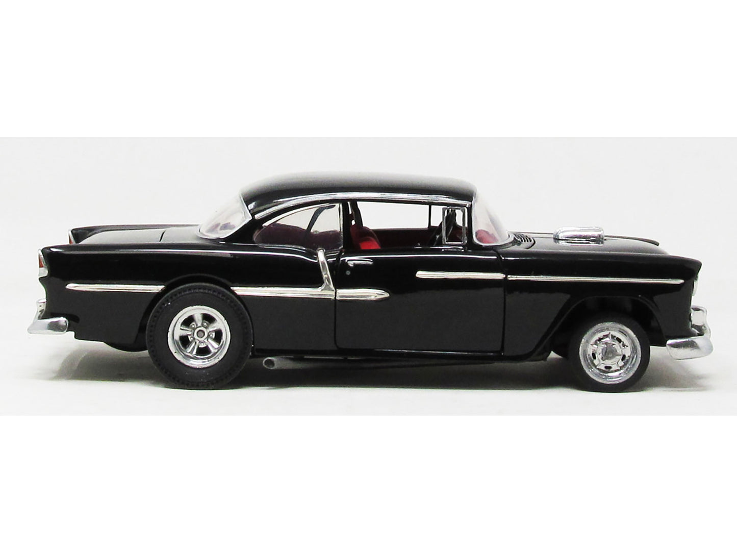 Skill 3 Model Kit 1955 Chevrolet Custom Street Rod "X-Parts Garage" 1/25 Scale Model