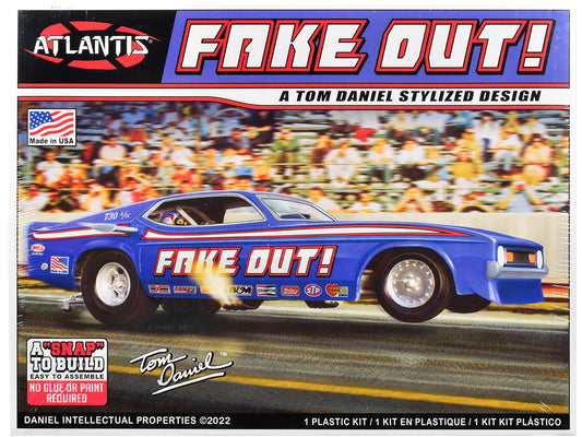 Model Kit Tom Daniel's "FAKE OUT!" Classic Funny Car (Snap-to-Build) 1/32 Scale Model