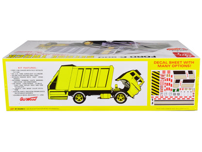 Skill 3 Model Kit Ford C-900 GarWood Refuse Garbage Truck with Load-Packer 1/25 Scale Model