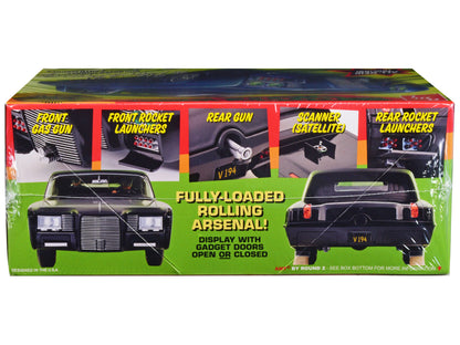 Skill 2 Model Kit Black Beauty "The Green Hornet" (1966–1967) TV Series with Green Hornet and Kato Figures 1/25 Scale Model
