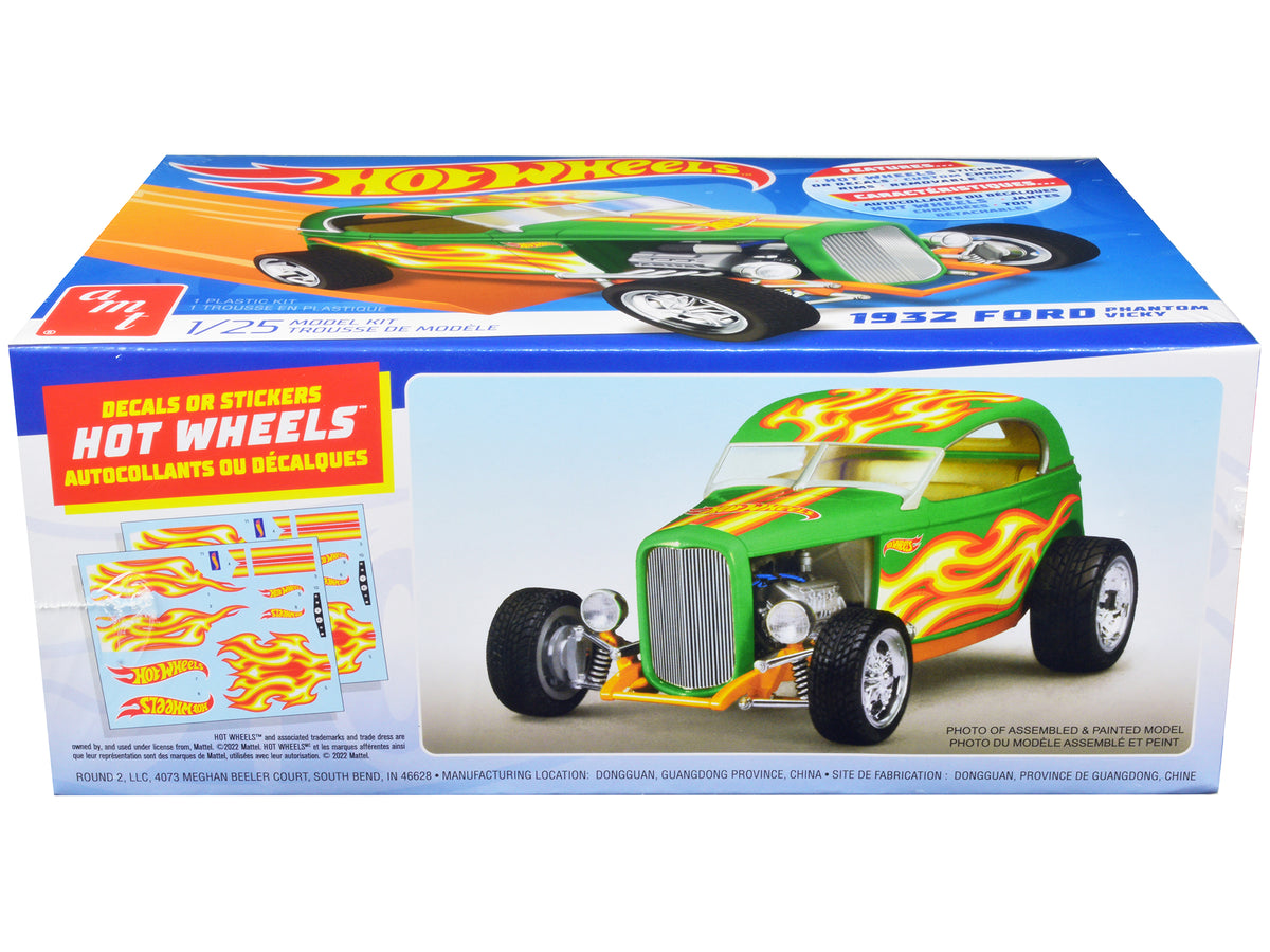 Skill 2 Model Kit 1932 Ford Phantom Vicky "Hot Wheels" 1/25 Scale Model