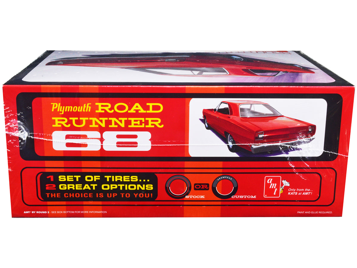 Skill 2 Model Kit 1968 Plymouth Road Runner 1/25 Scale Model