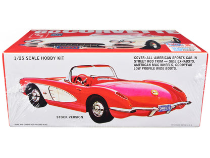 Skill 2 Model Kit 1960 Chevrolet Corvette "Street Rods" 1/25 Scale Model