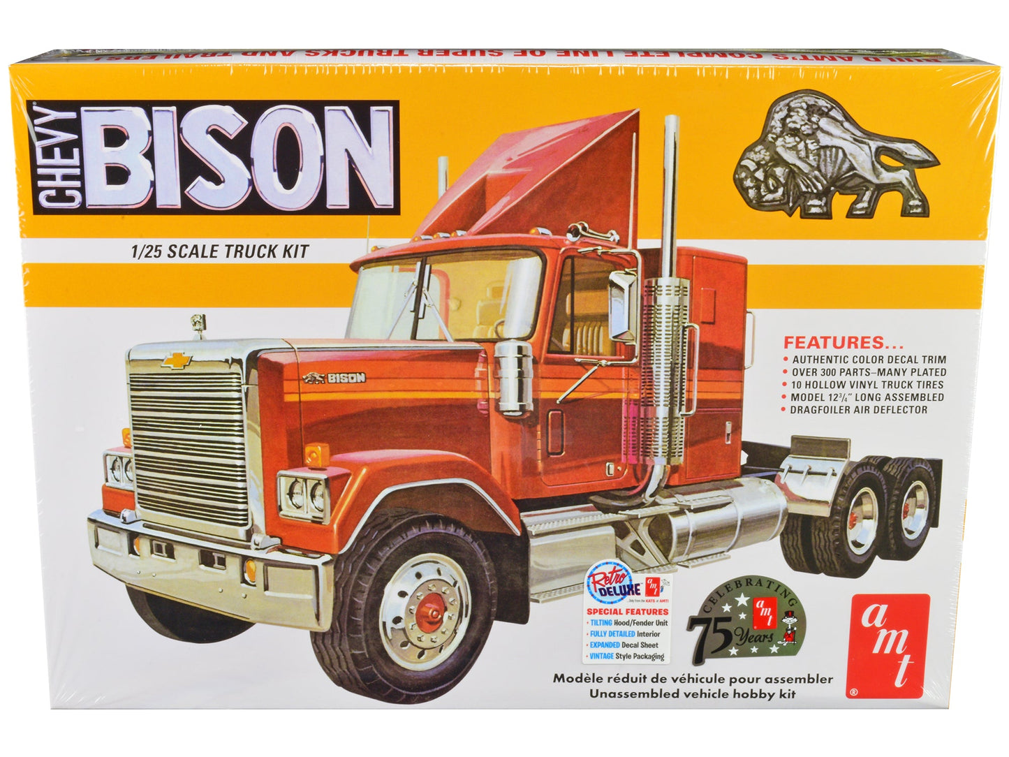 Skill 3 Model Kit Chevrolet Bison Truck Tractor 1/25 Scale Model