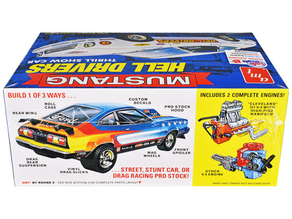 Skill 2 Model Kit 1977 Ford Mustang "Hell Drivers" Thrill Show Car 1/25 Scale Model