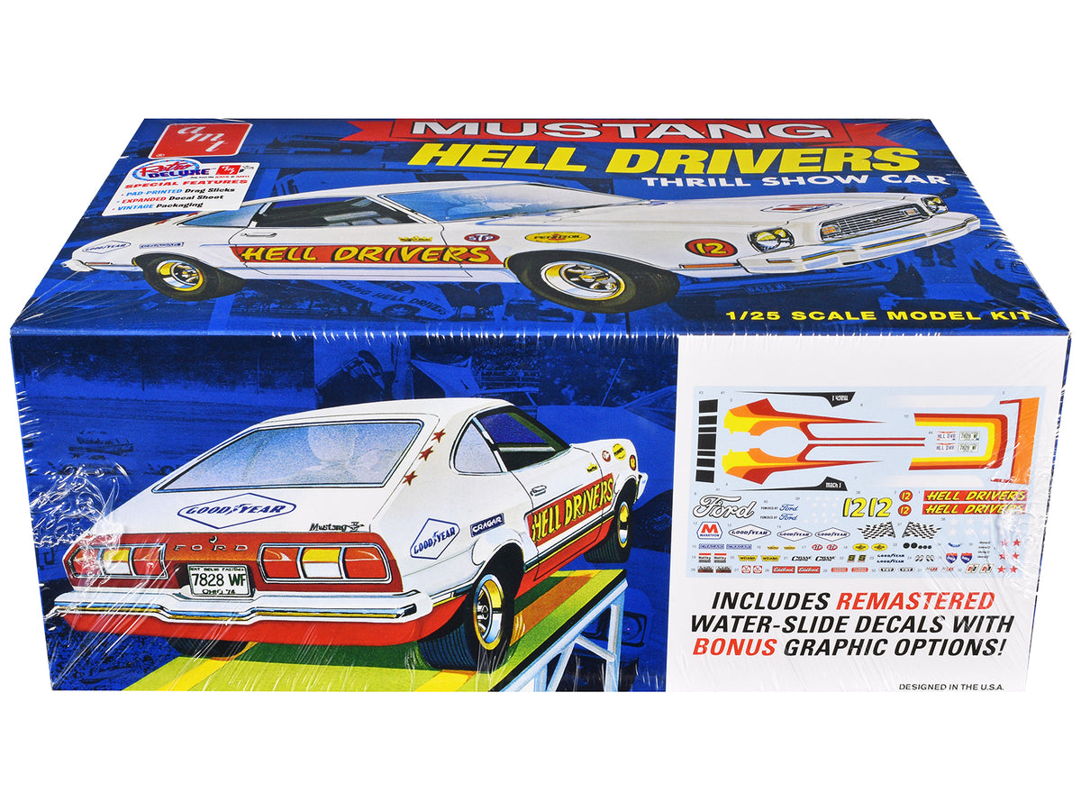 Skill 2 Model Kit 1977 Ford Mustang "Hell Drivers" Thrill Show Car 1/25 Scale Model