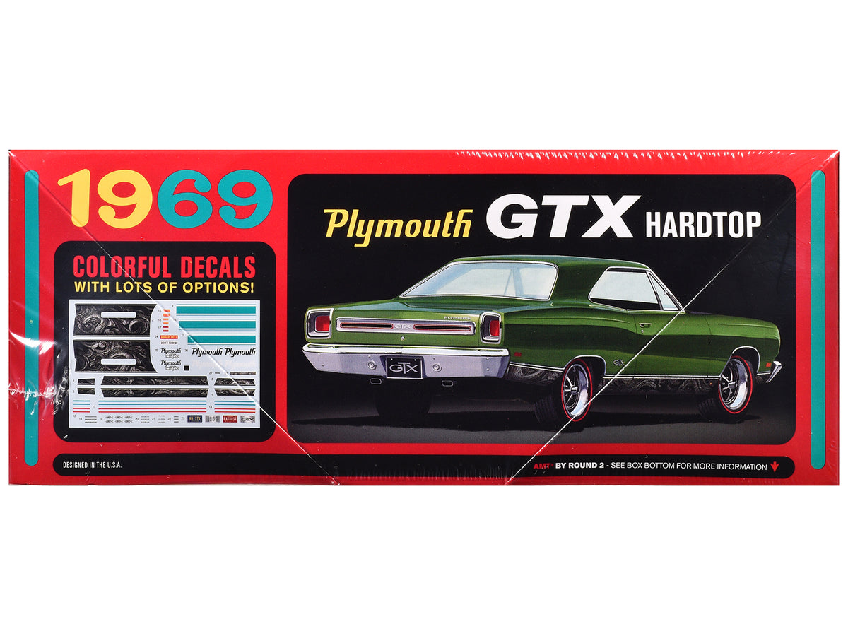 Skill 2 Model Kit 1969 Plymouth GTX Hardtop 1/25 Scale Model
