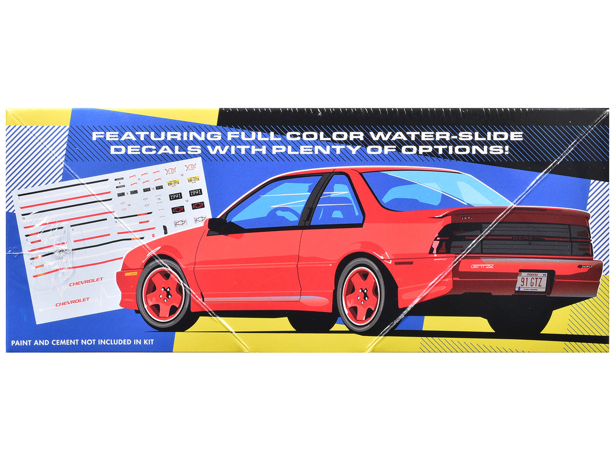 Skill 2 Model Kit 1991 Chevrolet Beretta GTZ 1/25 Scale Model